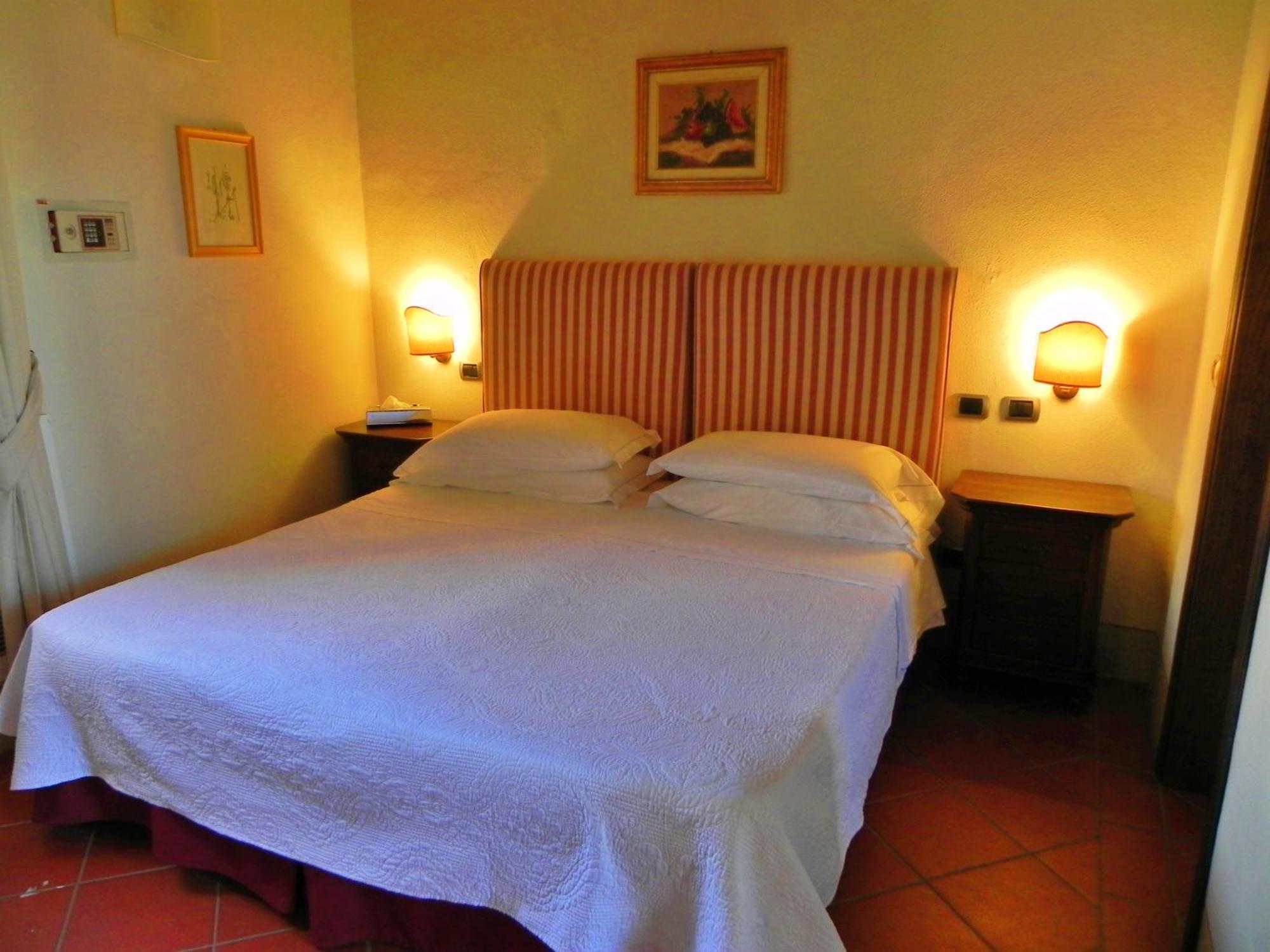 Relais La Martina Hotel Pietraviva Quarto foto